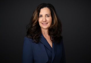 About Joanne<br />
